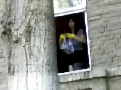 Красива мюсюлманка си мие зъбите преди и balgarsko porno след секс. .