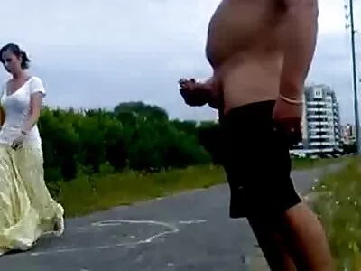 Твърде много евро, за да откажеш да се чукаш българскиххх в хостел. .
