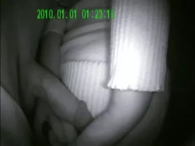 Съблазнително balgarsko porno зърно без гащички прелъсти чернокож баскетболист. .